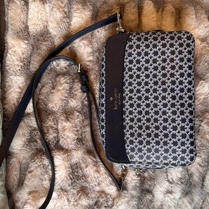 Kate spade crossbody bag